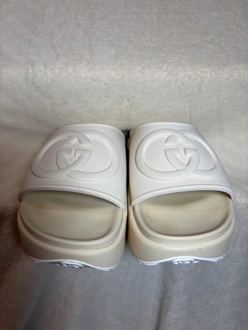 Gucci Miami Interlocking G Platform Off White Logo Rubber Slide Sandals - Picture 3 of 7
